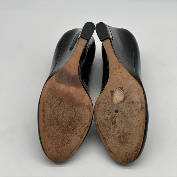 Tory Burch Astoria Wedge Shoe. Size 8.5 - Picture 11 of 11